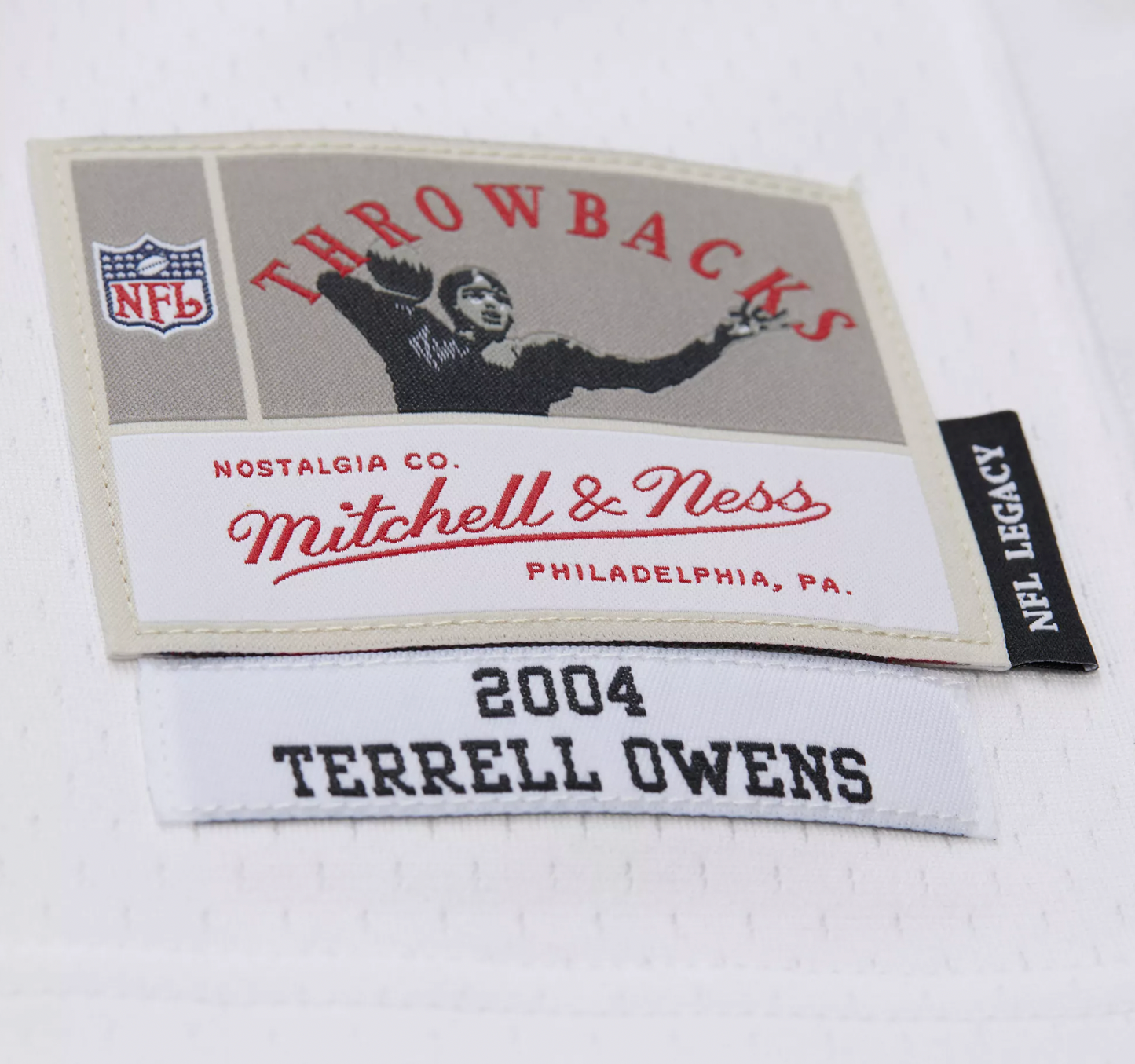 Men's Terrell Owens Philadelphia Eagles 2004 White Mitchell & Ness Legacy Replica Jersey