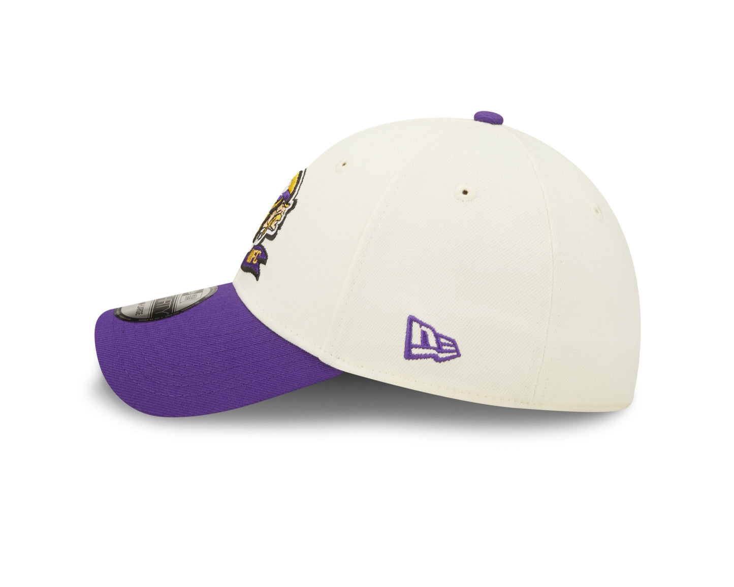 Men's Minnesota Vikings New Era Cream/Purple 2022 Sideline 39THIRTY Flex Hat