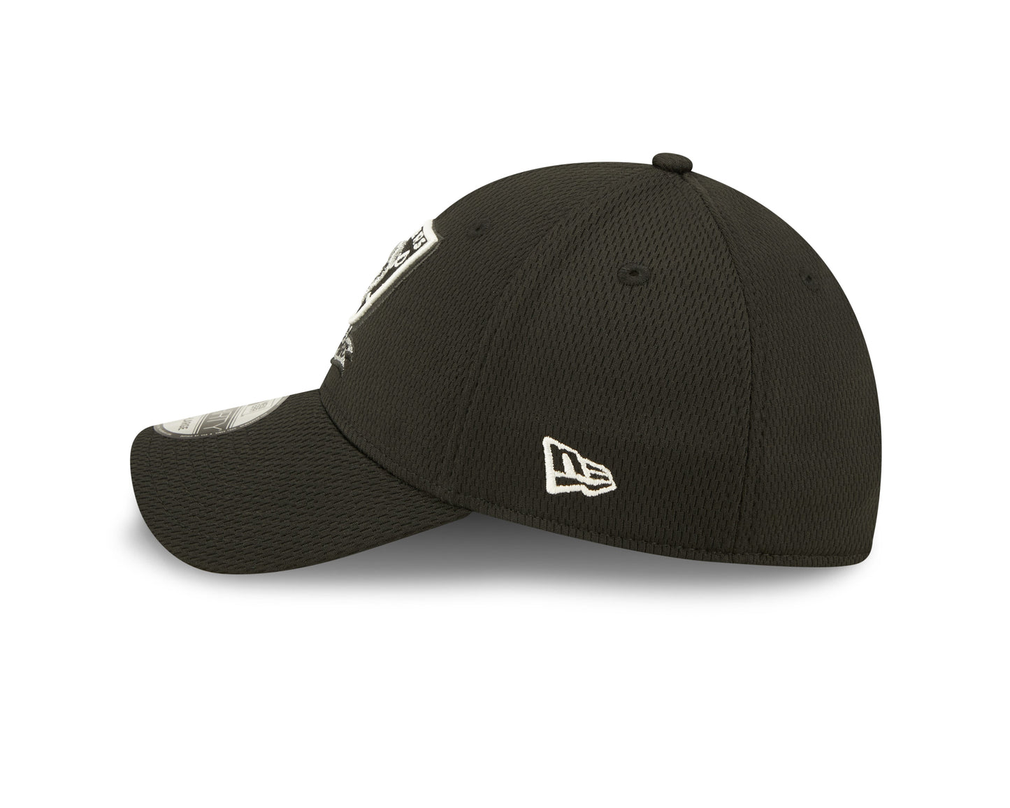 Men's Las Vegas Raiders New Era Black 2022 Sideline Coaches 39THIRTY Flex Hat