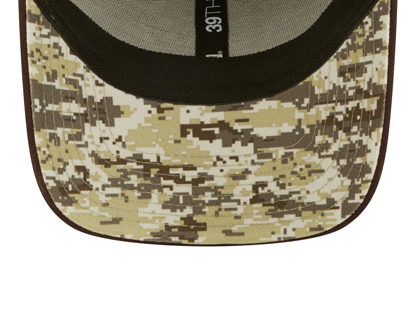 Men's Cleveland Browns New Era Black 2022 Salute to Service 39THIRTY Flex Hat