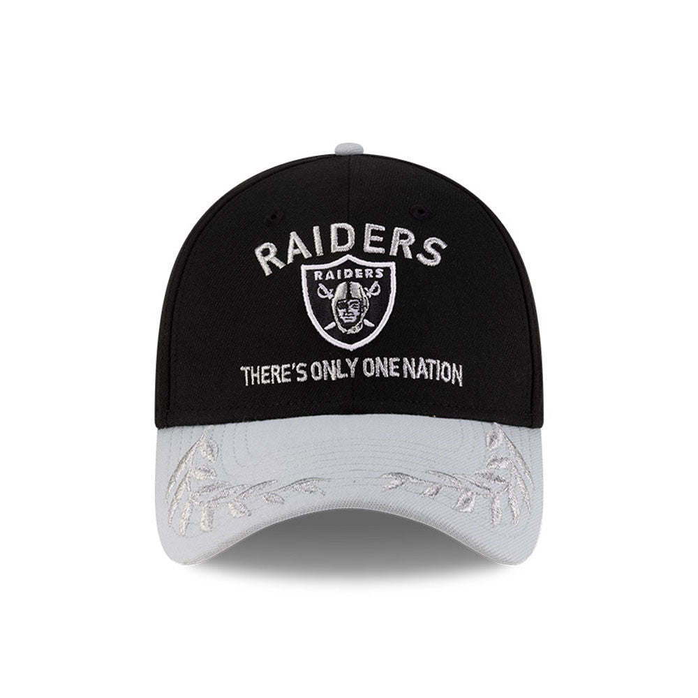Men's Las Vegas Raiders New Era 2025 NFL Draft Black 39THIRTY Flex Fit Hat