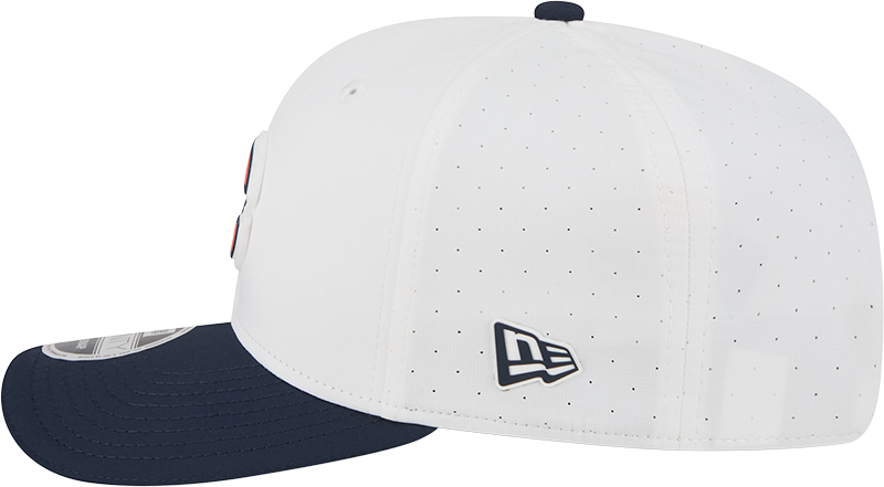 Men's Chicago Bears New Era White/Navy Secondary Logo 2025 NFL Training Camp 9SEVENTY Adjustable Hat