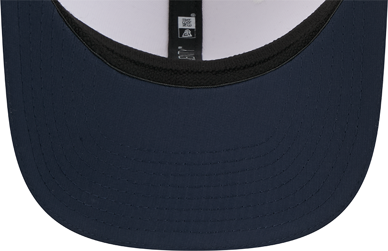 Men's Chicago Bears New Era White/Navy Secondary Logo 2025 NFL Training Camp 9SEVENTY Adjustable Hat