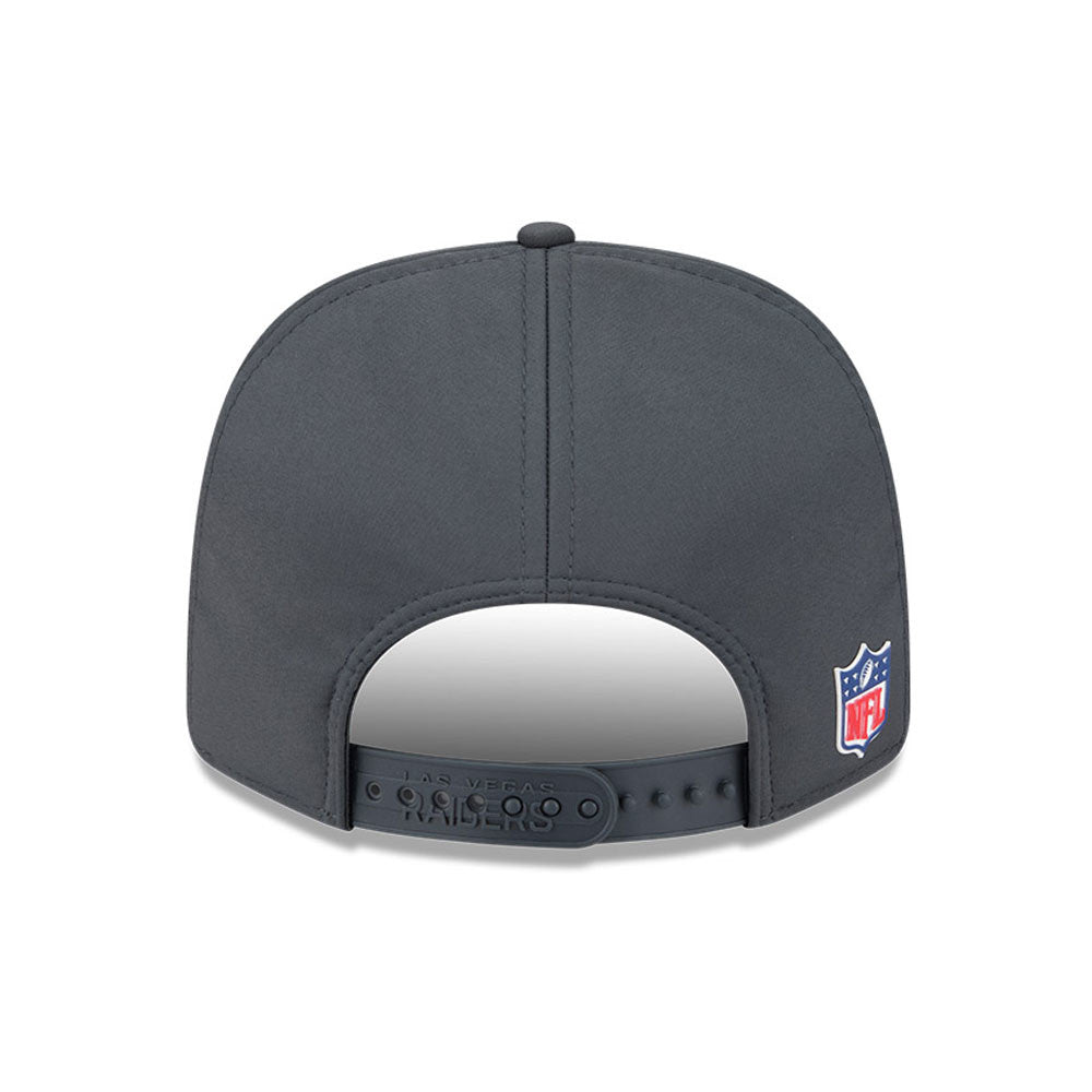 Men's Las Vegas Raiders New Era Graphite 2025 Sideline 9SEVENTY Cold Adjustable Hat