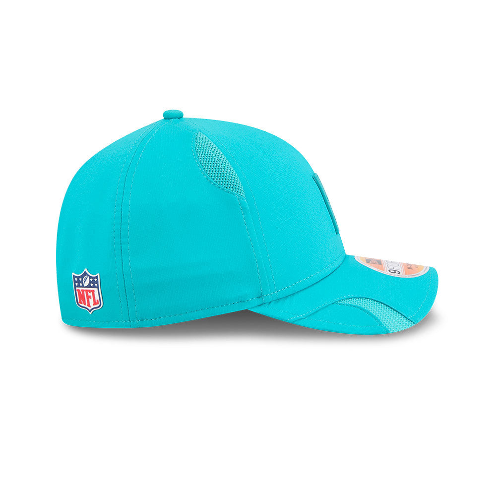 Men's Miami Dolphins New Era Aqua 2025 NFL Primary Logo Sideline Heat 9FORTY M-Crown Adjustable Hat