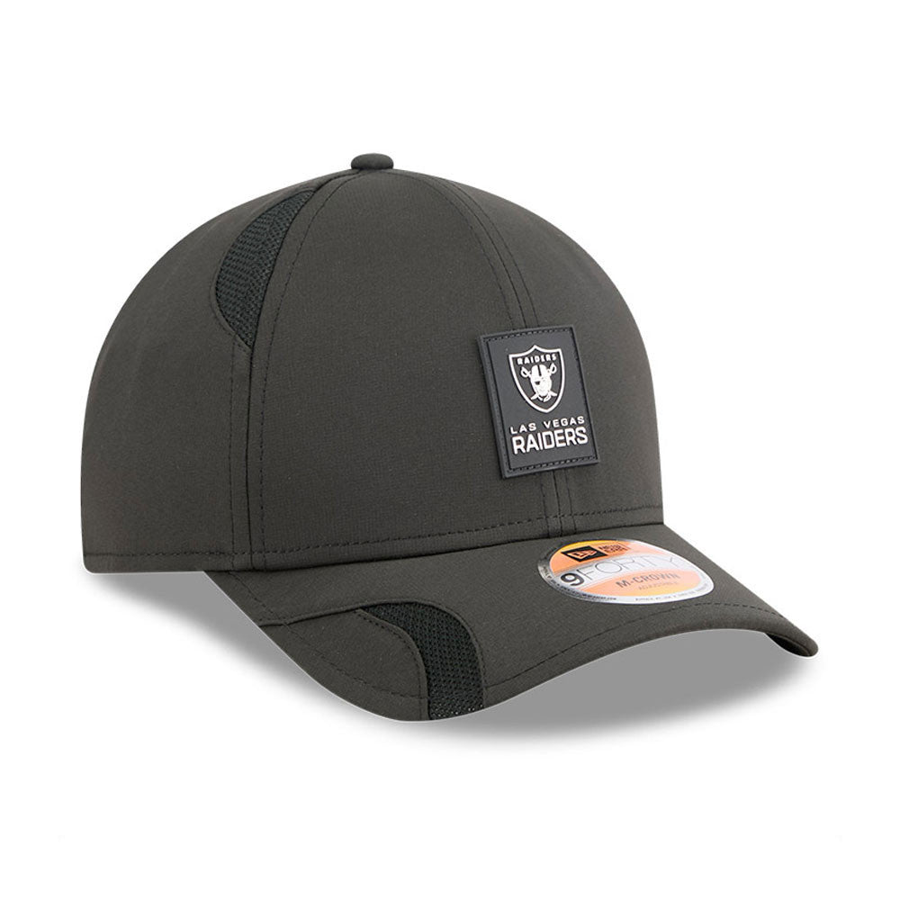 Men's Las Vegas Raiders New Era Black 2025 NFL Primary Logo Sideline Heat 9FORTY M-Crown Adjustable Hat