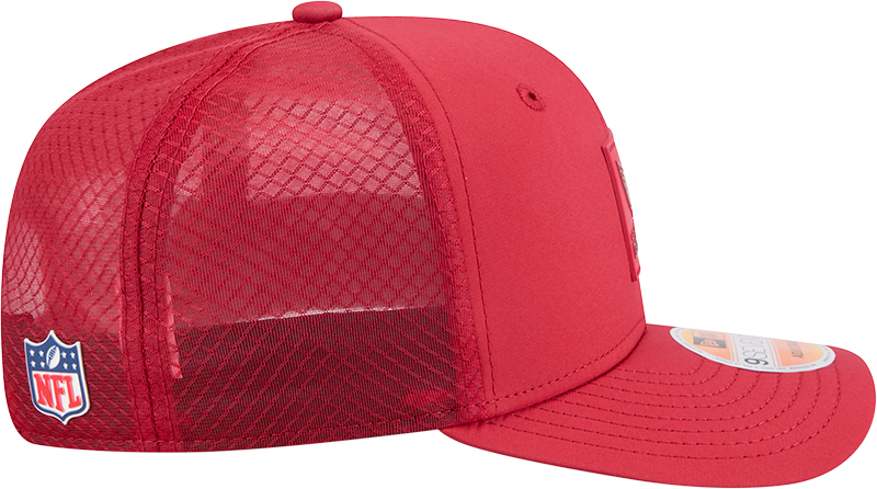 Men's Arizona Cardinals New Era Red 2025 Sideline 9SEVENTY Trucker Adjustable Hat