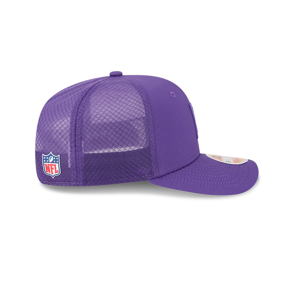 Men's Minnesota Vikings New Era Purple 2025 NFL Sideline Heat 9SEVENTY Adjustable Hat