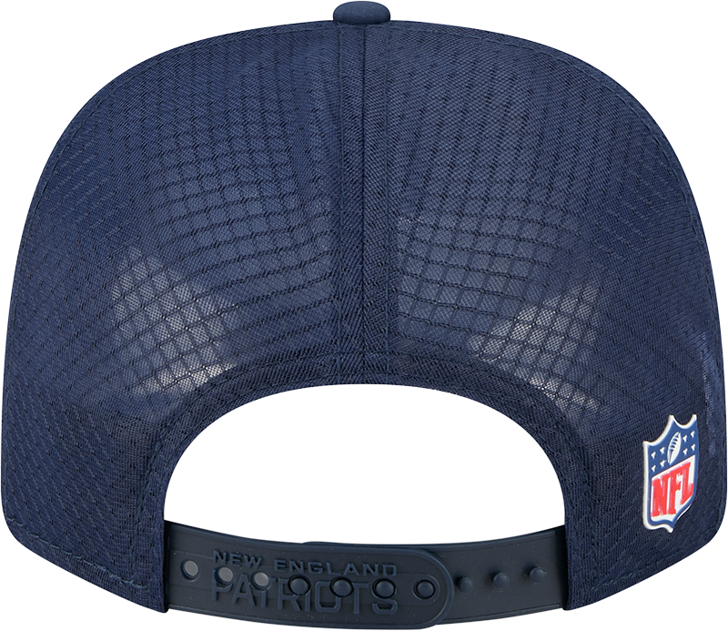 Men's New England Patriots New Era Navy 2025 Sideline 9SEVENTY Trucker Adjustable Hat