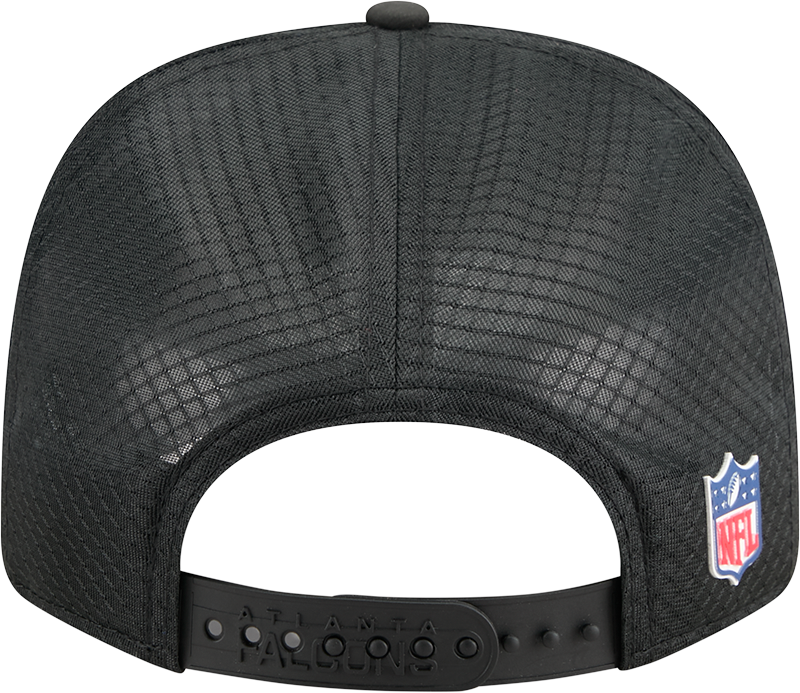 Men's Atlanta Falcons New Era Black 2025 Sideline 9SEVENTY Trucker Adjustable Hat