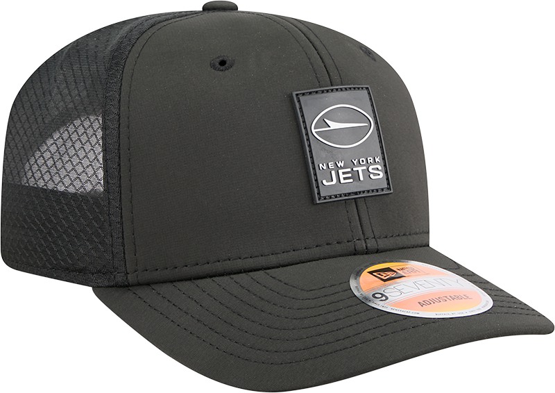 Men's New York Jets New Era Black 2025 Sideline 9SEVENTY Trucker Adjustable Hat