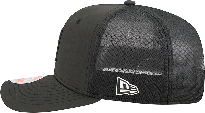 Men's New York Jets New Era Black 2025 Sideline 9SEVENTY Trucker Adjustable Hat