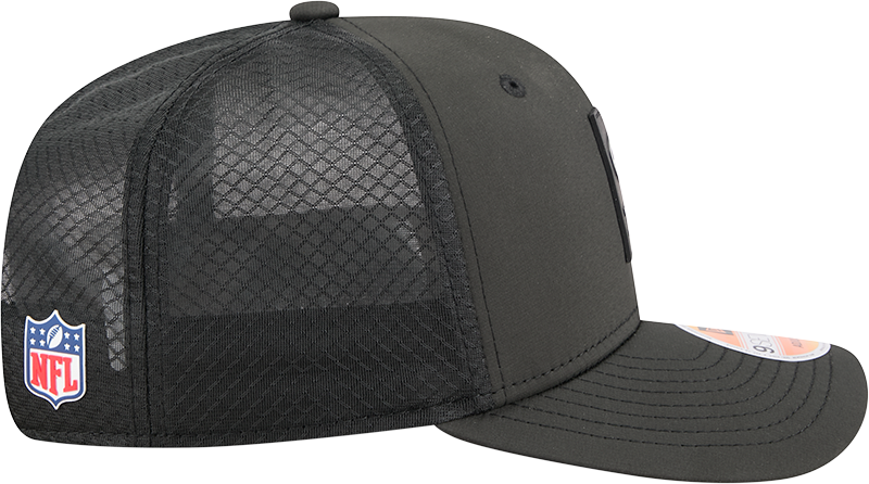 Men's New York Jets New Era Black 2025 Sideline 9SEVENTY Trucker Adjustable Hat