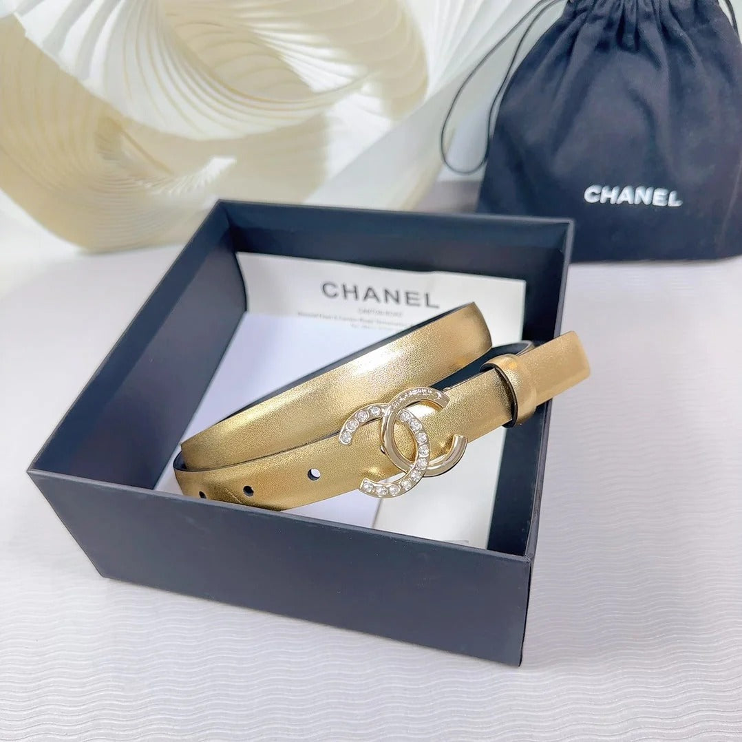 CC BELT 20 MM IN GOLD SMOOTH CALFSKIN GOLD HARDWARE ATTACH RHINSTONE