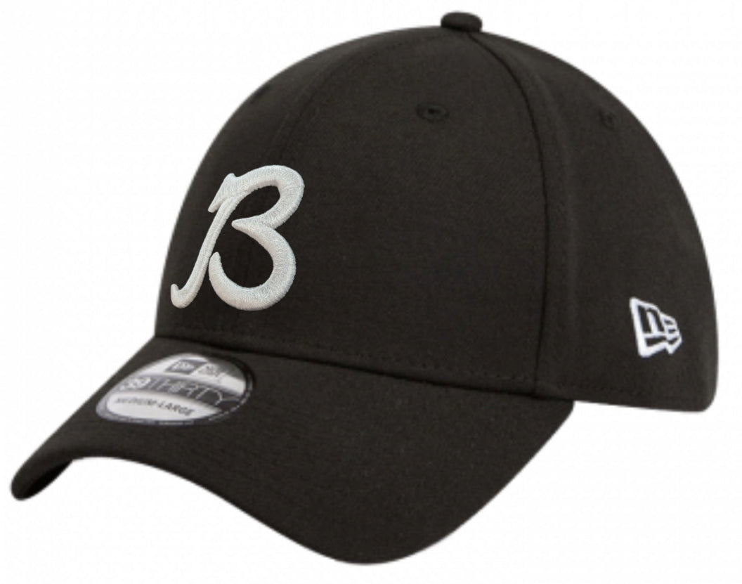 Men's Chicago Bears New Era "B" Black/White 39THIRTY Flex Hat