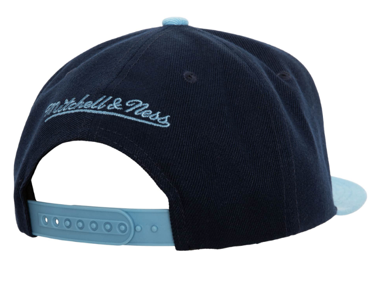 Men's Memphis Grizzlies Mitchell & Ness Core Basic Adjustable Snapback Hat
