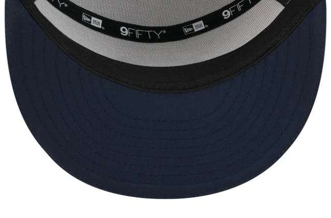 Men's Chicago Bears New Era White/Navy Secondary Logo 2025 NFL Training Camp Split Panel 9FIFTY Snapback Hat