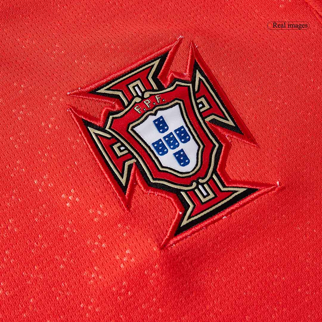 RONALDO #7 Portugal Home Long Sleeve Football Shirt 2025 Red