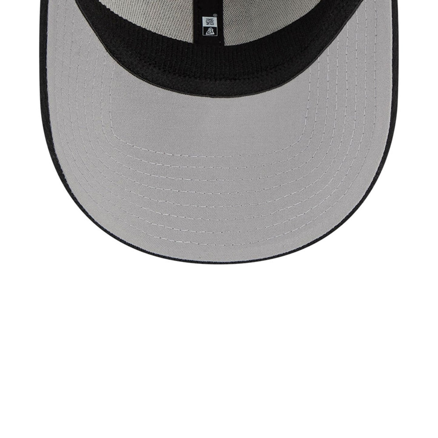 Men's Chicago Bears Primary Logo New Era Gray/Black 2023 Sideline 39THIRTY Flex Hat
