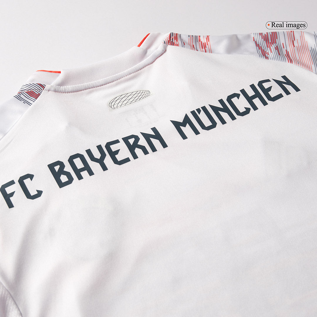 MÜLLER  #25 Bayern Munich Away Football Shirt 2025/26 White