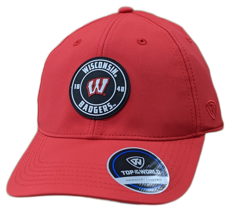 Men's Wisconsin Badgers Top of the World Red Performance Adjustable Hat