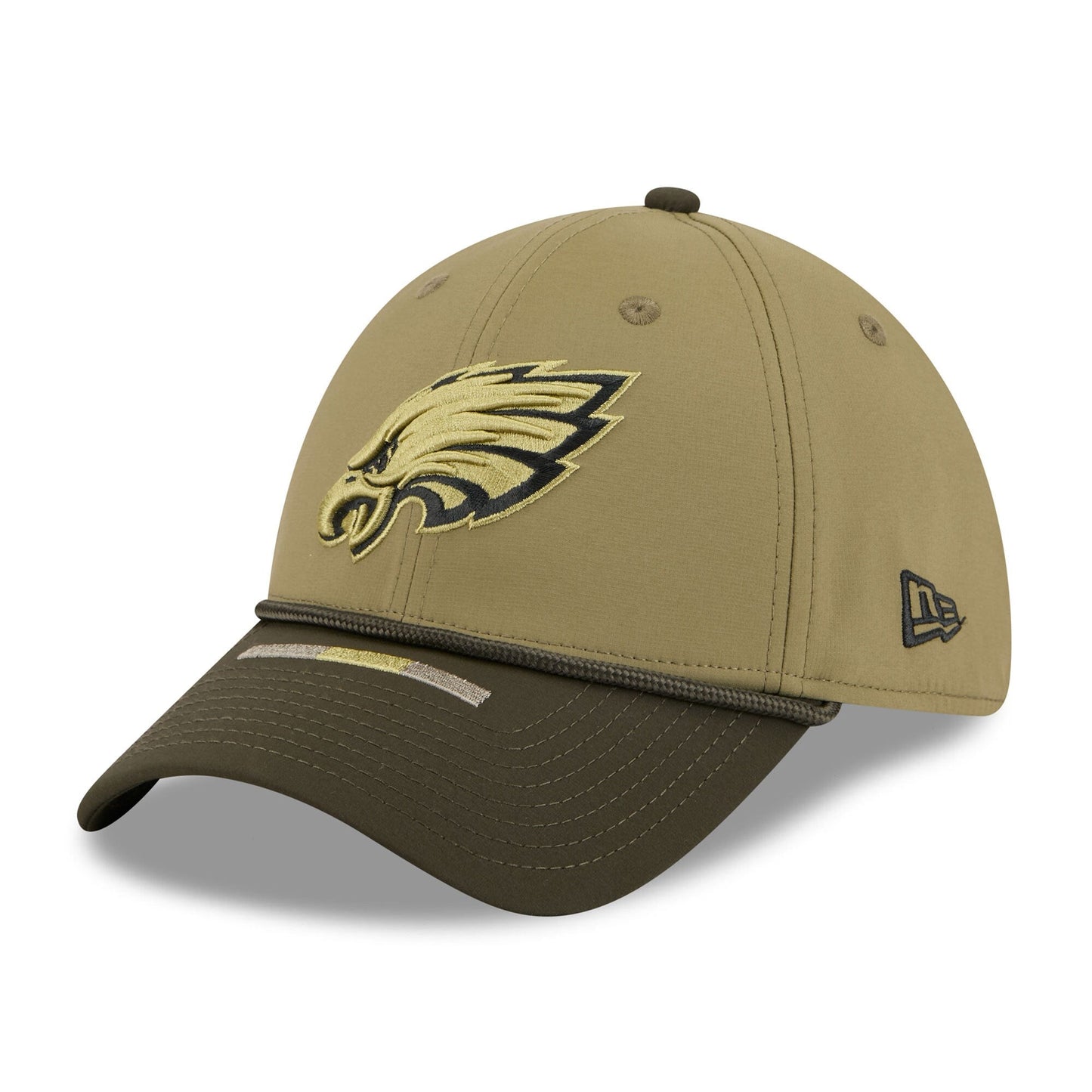 Men's Philadelphia Eagles New Era Green 2025 Salute to Service 39THIRTY Flex Hat