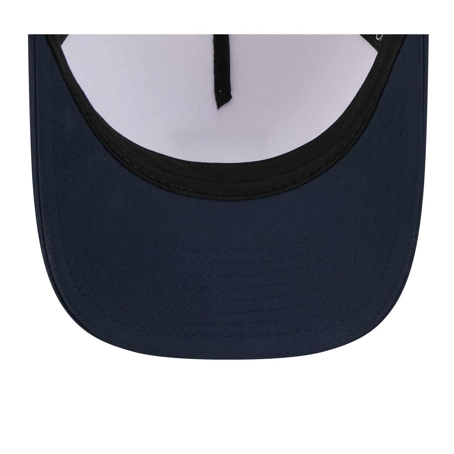Men's Chicago Bears New Era White/Navy 2025 NFL Training Camp 9FORTY M-Crown Adjustable A-Frame Hat
